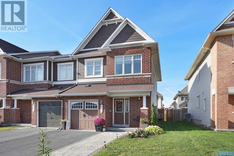28987499/243-silvermoon-crescent/avalon-east/ottawa/ontario/K4A0P8_3