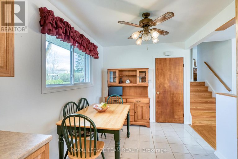28272638/268-ottawa-street/almonte/mississippi-mills/ontario/K0A1A0_10