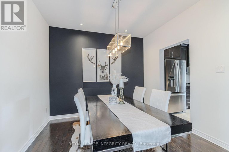 28931178/206-ancaster-avenue/woodroffe/ottawa/ontario/K2B5B3_3