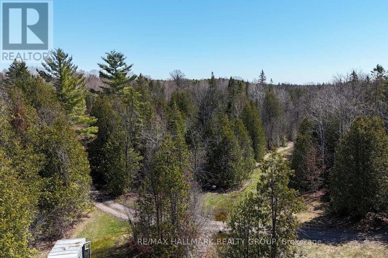 29673658/4318-stonecrest-road/woodlawnmaclarens-landingkilmaurs/ottawa/ontario/K0A3M0_29