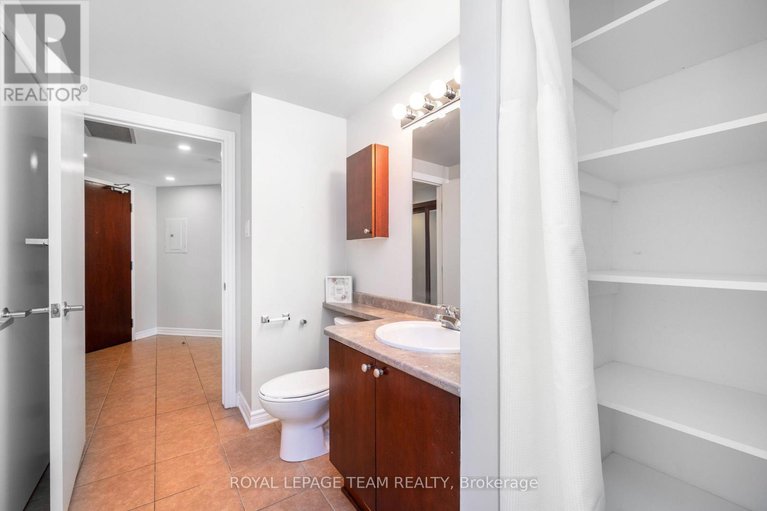 29333702/1704-200-rideau-street/sandy-hill/ottawa/ontario/K1N5Y1_24