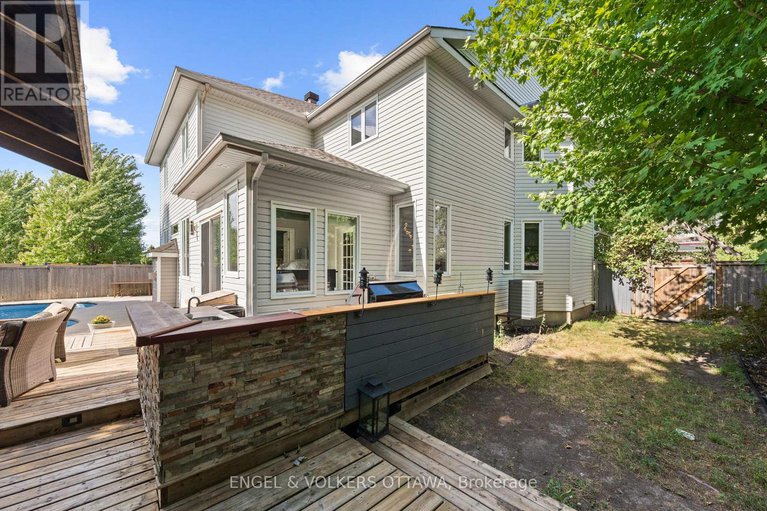28760668/98-anfield-crescent-e/barrhaven-east/ottawa/ontario/K2G7B7_44