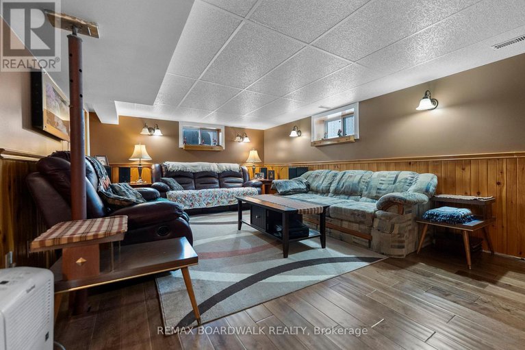 29353089/39-condie-street/smiths-falls/smiths-falls/ontario/K7A2T3_24