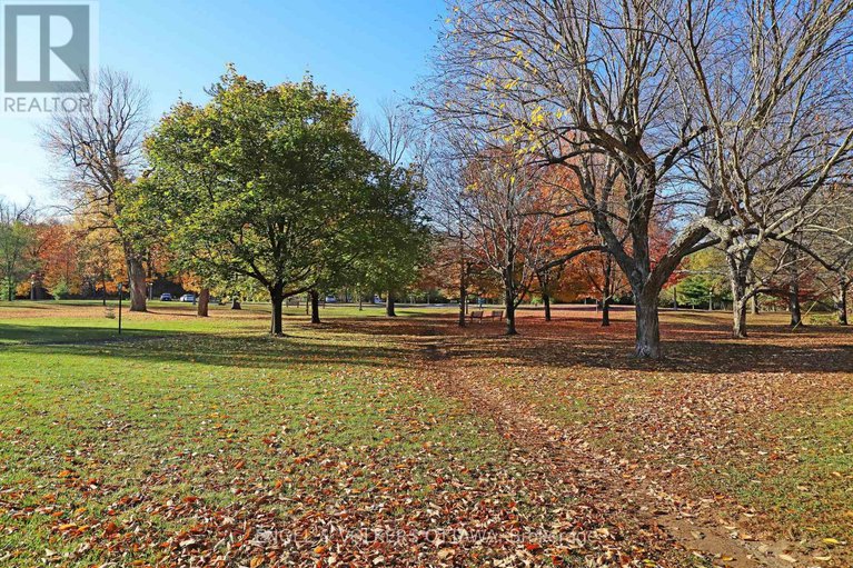 29049674/513-island-park-drive-s/ottawa-west/ottawa/ontario/K1Y0B4_30