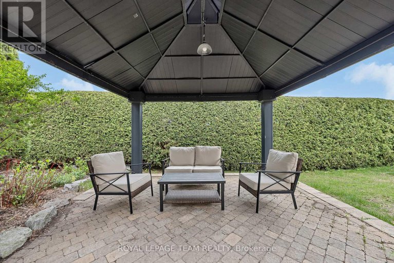 28339264/27-heritage-grove-crescent/stittsville-central/ottawa/ontario/K2S1R2_34