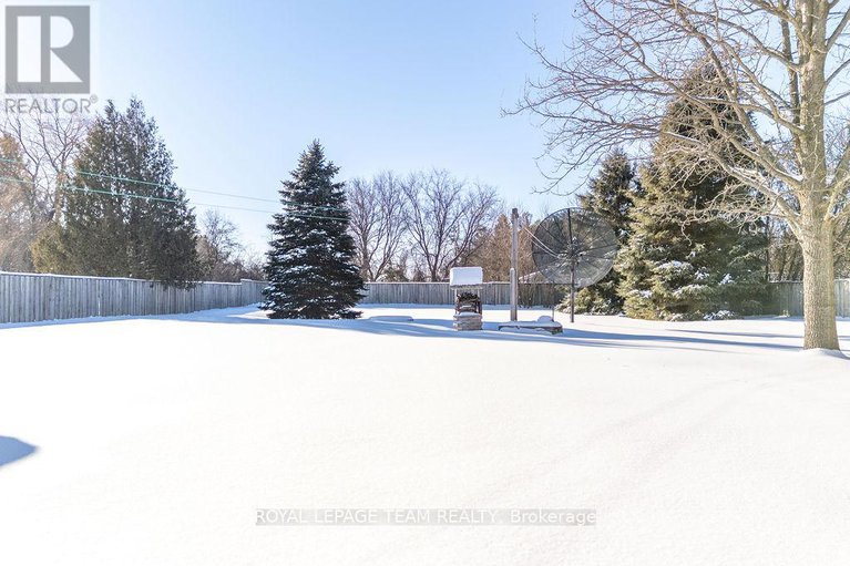 29215439/591-bellamy-road/mcnabbraeside-twps/mcnabbraeside/ontario/K0A2X0_37