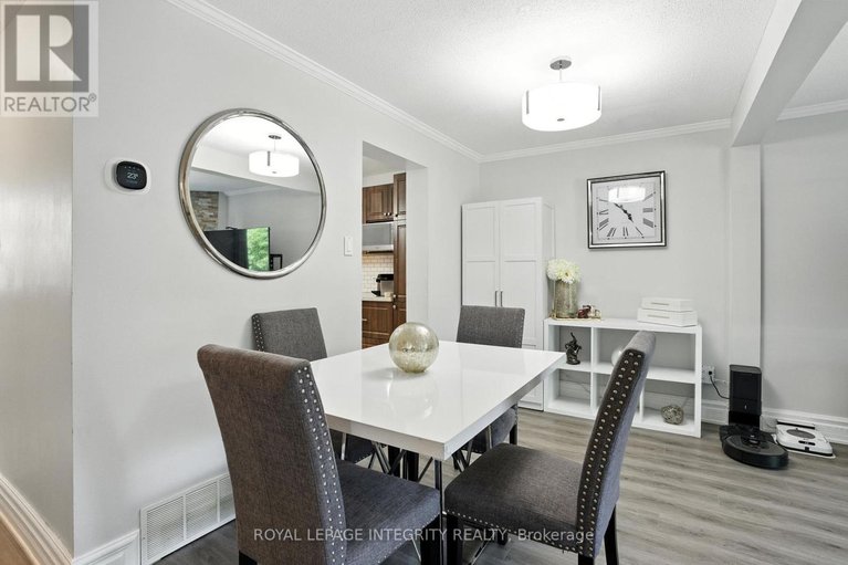 28545916/1760-lafrance-drive/queenswood-heights-south/ottawa/ontario/K1E2H2_10