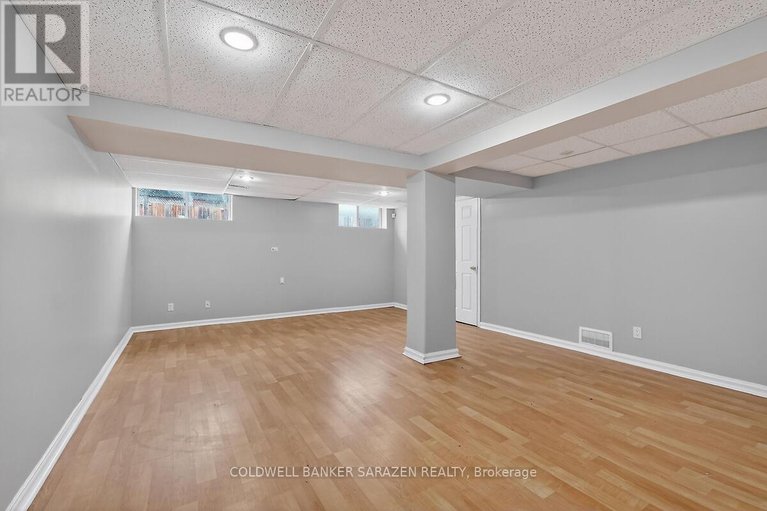 29660600/33-rialto-way/hunt-club-parkgreenboro/ottawa/ontario/K1T4B3_42