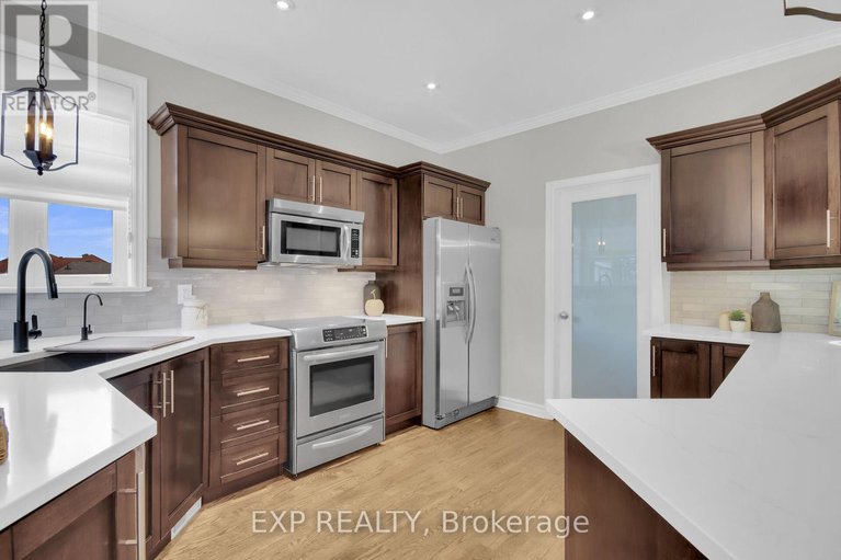 28354672/6654-stillwood-drive/north-gower/ottawa/ontario/K0A2T0_15