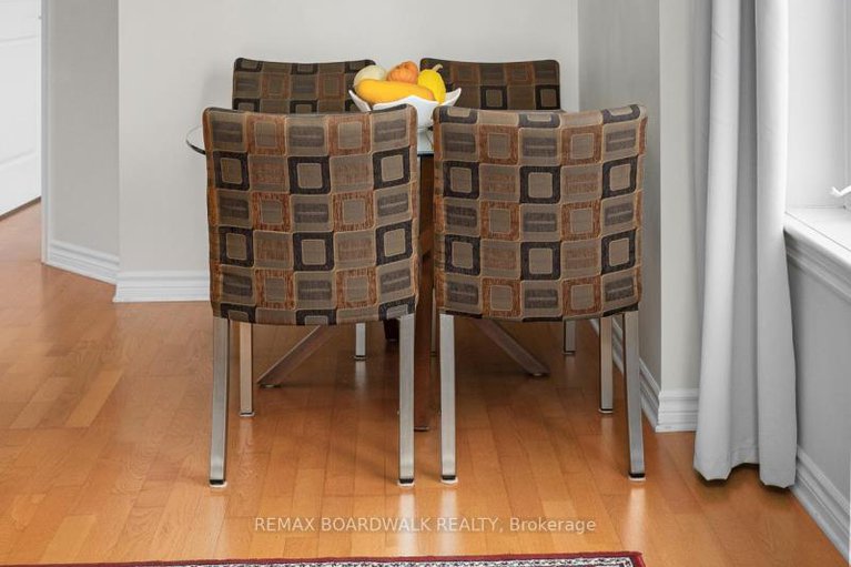 29282716/1004-314-central-park-drive/central-park/ottawa/ontario/K2C0R2_14