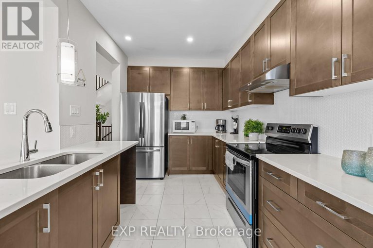 28622756/288-billrian-crescent-s/stittsville-north/ottawa/ontario/K2S3A4_14