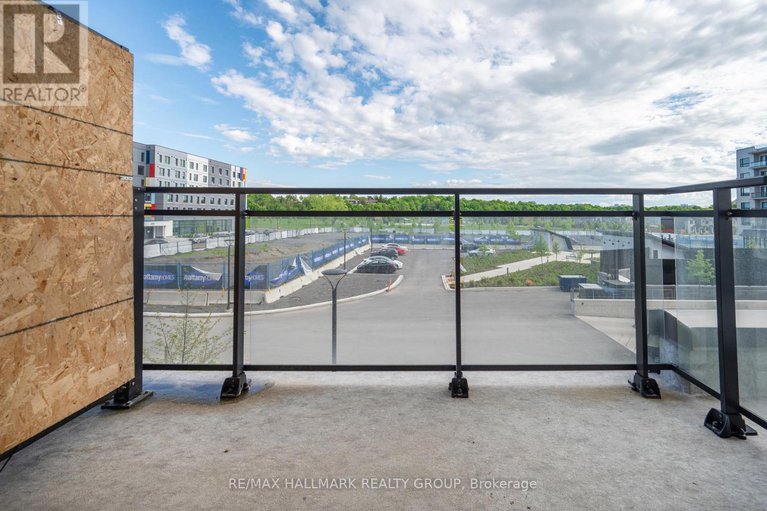 28379304/1350-hemlock-road/cfb-rockcliffe-and-area/ottawa/ontario/K1K5C2_21