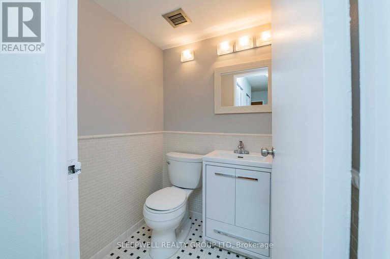 28491791/704-40-arthur-street/west-centre-town/ottawa/ontario/K1R7T5_6