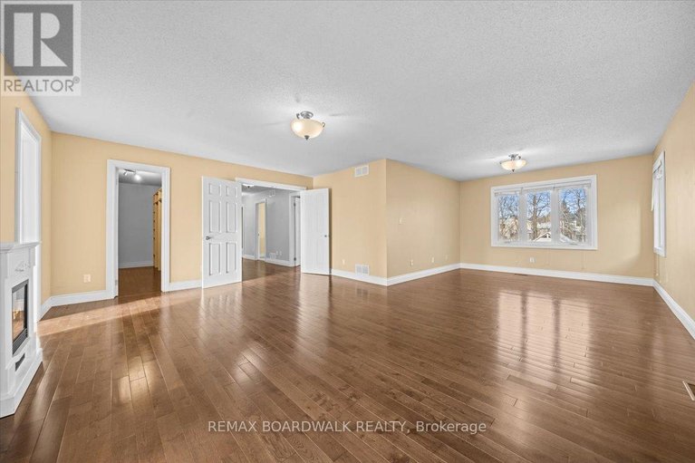 29619262/7089-bush-drive/greely/ottawa/ontario/K4P1M8_22