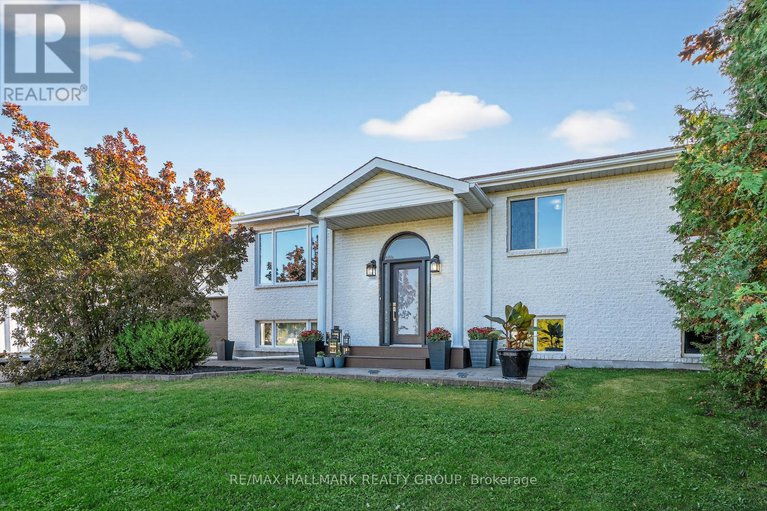 28934390/2851-glenwood-drive/metcalfe/ottawa/ontario/K0A2P0_2