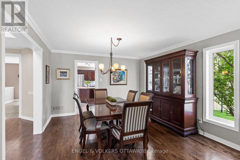 28648158/804-covehead-crescent/riverside-southgloucester-glen/ottawa/ontario/K1V1M3_10