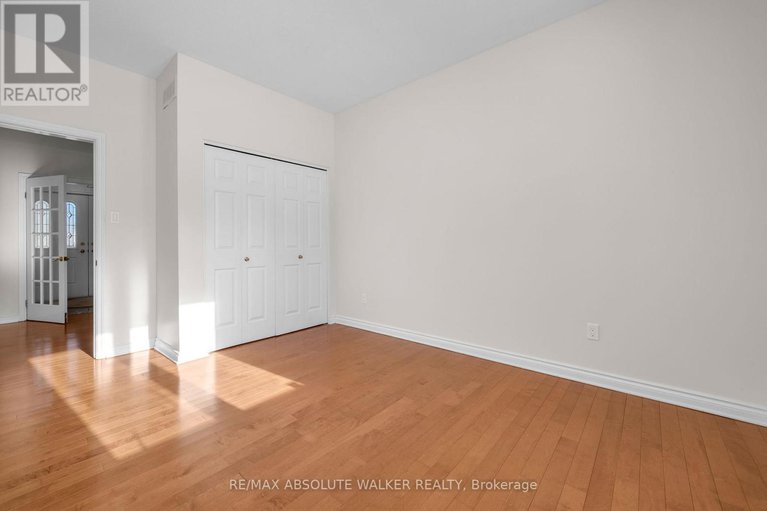 27963208/1072-bravar-drive/manotick-long-island-nicholls-island/ottawa/ontario/K4M1G3_30