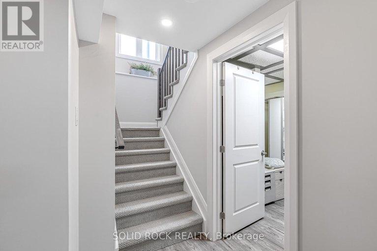 28585718/135-pathfinder-way/riverside-southgloucester-glen/ottawa/ontario/K1X0C9_29