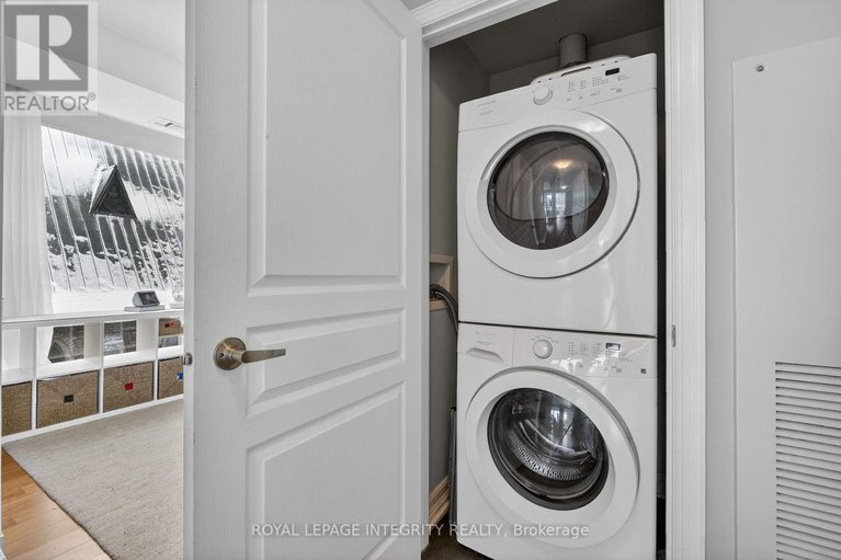 29504149/416-238-besserer-street/sandy-hill/ottawa/ontario/K1N6B1_26