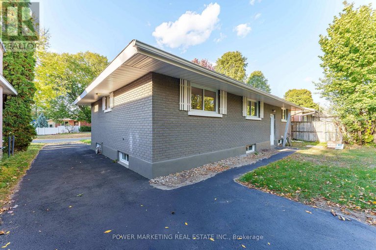 29041669/2372-riley-avenue/queensway-terrace-southridgeview/ottawa/ontario/K2C1J9_26
