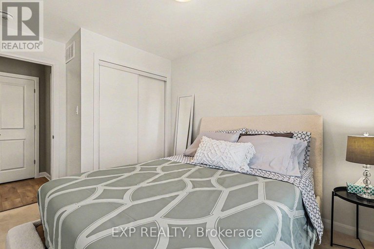 29374554/401-aquaview-drive/avalon-east/ottawa/ontario/K4A5K6_24