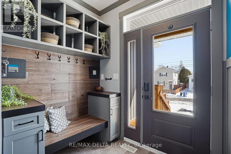 29501640/100-pendleton-street/vankleek-hill/champlain/ontario/K0B1R0_4