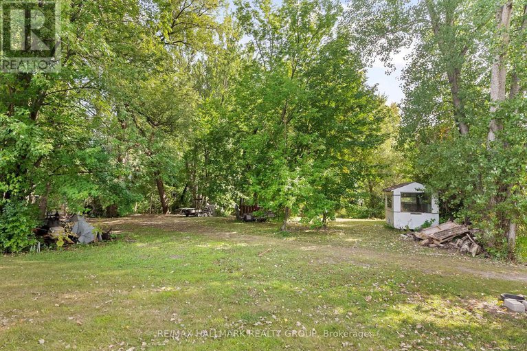 28818165/115-pigeon-street/town-of-rockland/clarence-rockland/ontario/K4K1J8_45