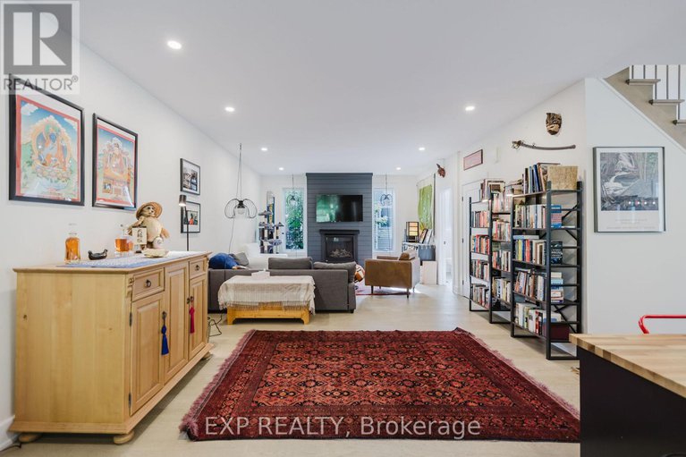 28497518/62-columbus-avenue/overbrook/ottawa/ontario/K1K1R3_10