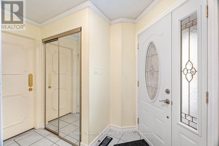 29282717/1040-karsh-drive/hunt-club-park/ottawa/ontario/K1G4M9_8