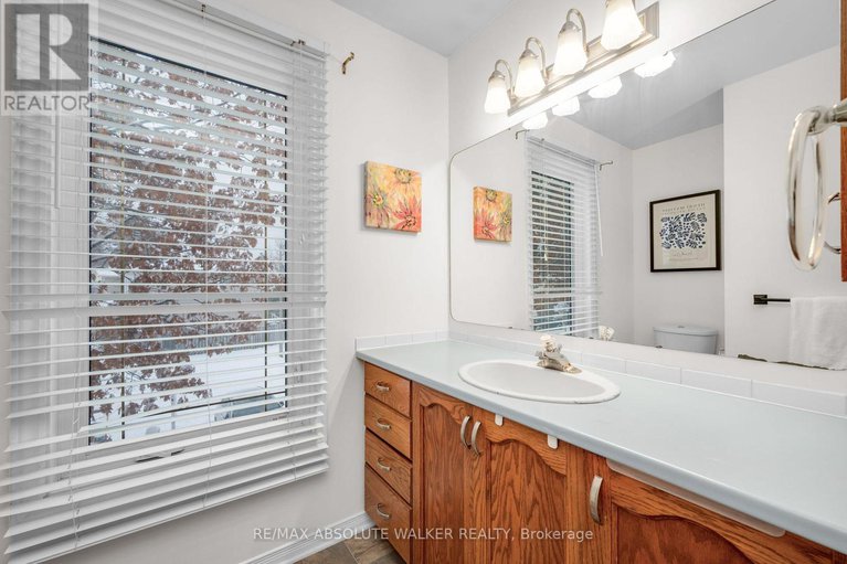 29152547/1973-crestmont-place/orleans-village/ottawa/ontario/K1W1E4_28