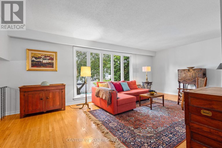 28626680/14-silver-aspen-crescent/blackburn-hamlet/ottawa/ontario/K1B3C5_24