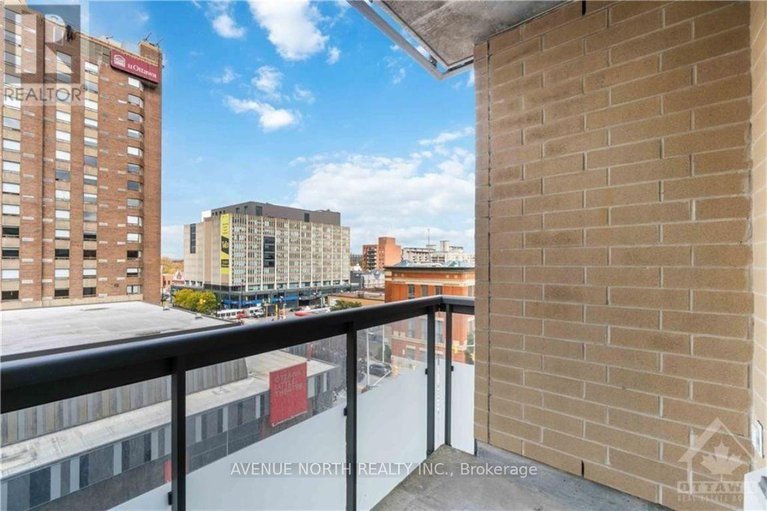 28646728/511-238-besserer-street/sandy-hill/ottawa/ontario/K1N6B1_24