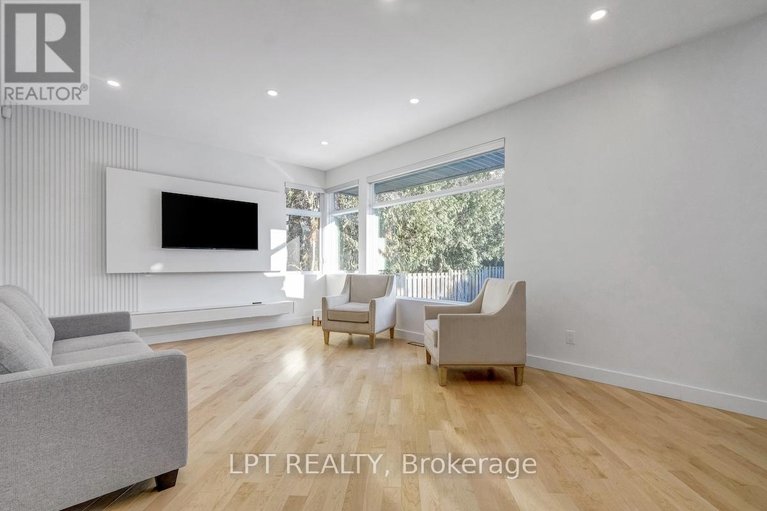 29603337/298-crestview-road/alta-vistafaircrest-heights/ottawa/ontario/K1H5G6_13