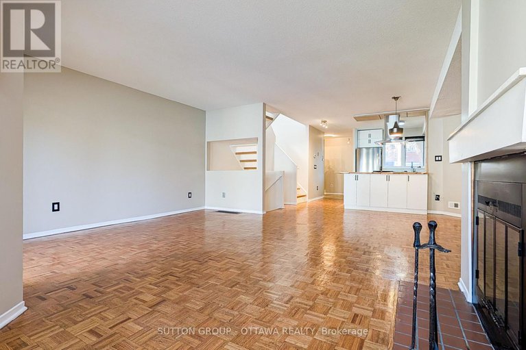 29050097/267-bruyere-street/lower-town/ottawa/ontario/K1N5E5_9