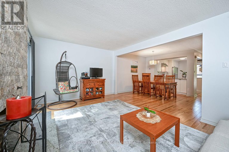 28729806/154-mcclintock-way/katimavik/ottawa/ontario/K2L2A4_6