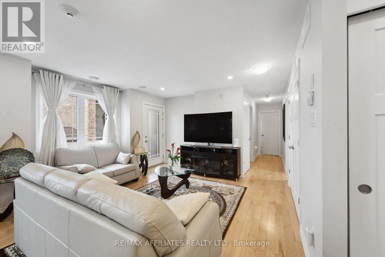 28295527/4-365-tribeca-private/longfields/ottawa/ontario/K2J6B4_17