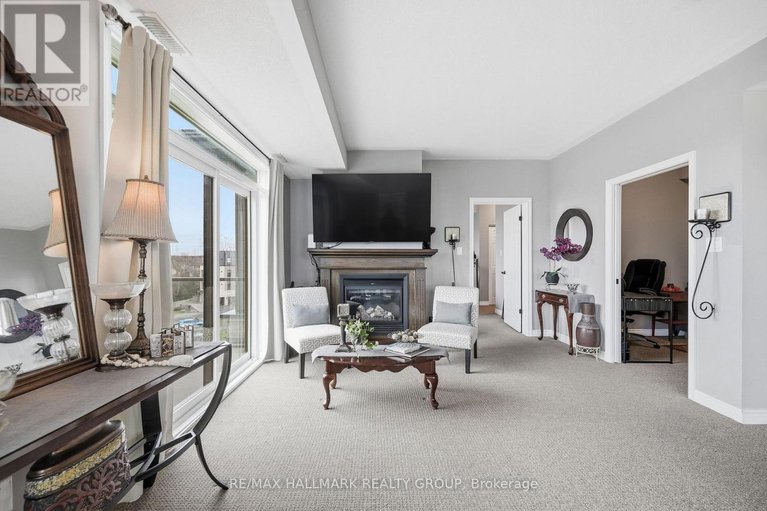 29686096/405-215-titanium-private/convent-glen-north/ottawa/ontario/K1C0B7_16