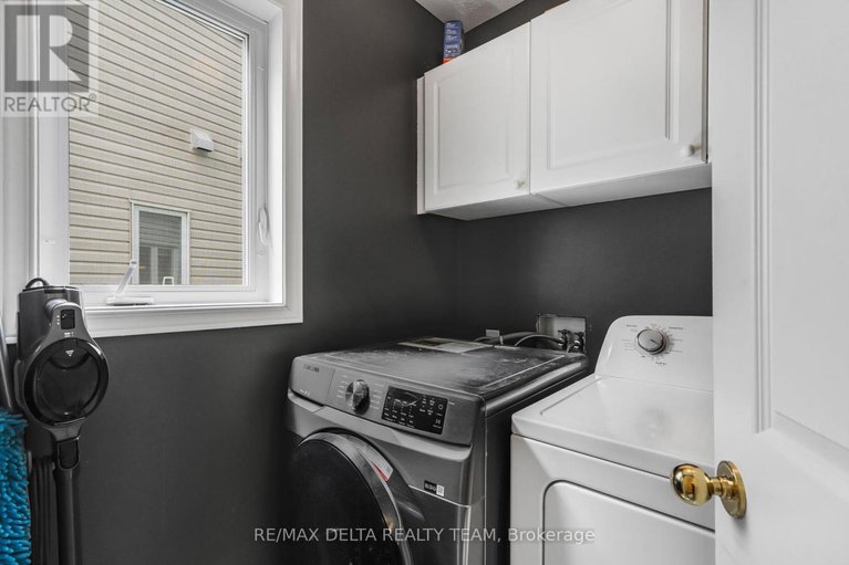 28418821/17-solace-court/carson-meadows/ottawa/ontario/K1K4T5_7