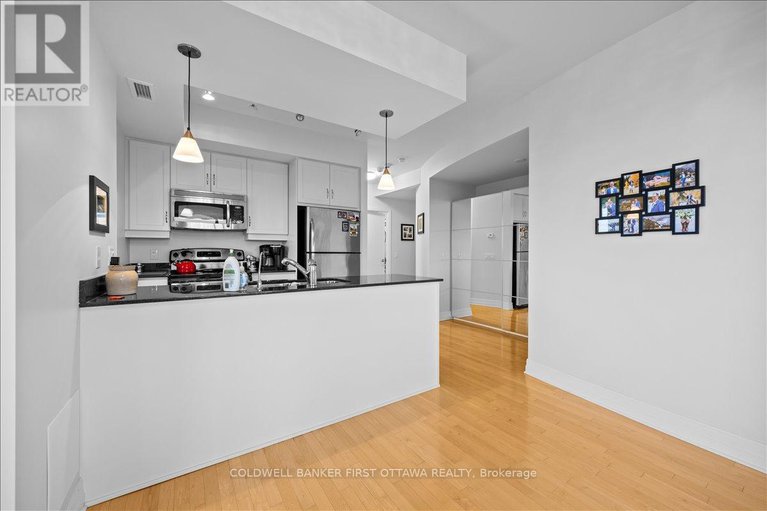 28844871/1202-75-cleary-avenue/woodroffe/ottawa/ontario/K2A1R8_6