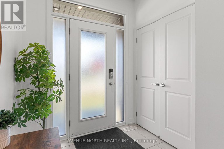 28967067/653-putney-crescent/stittsville-south/ottawa/ontario/K2S2N7_2