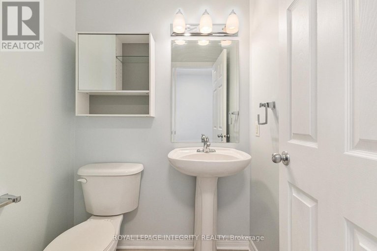 28731074/8-188-paseo-private/centrepointe/ottawa/ontario/K2G4N7_23