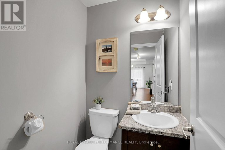 28468880/2-40-prestige-circle/chatelaine-village/ottawa/ontario/K4A0W9_12