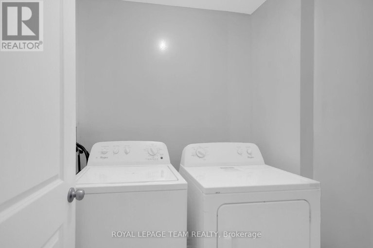 28243617/605-lauraleaf-crescent/half-moon-bay/ottawa/ontario/K2J6G7_36
