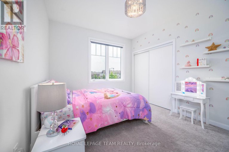 28663804/792-cappamore-drive/half-moon-bay/ottawa/ontario/K2J6V6_24