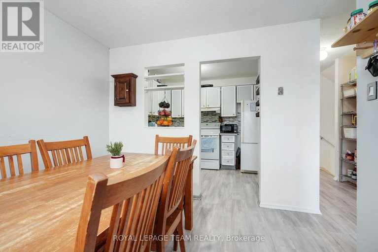 29239172/1807-meadowbrook-road/pineview/ottawa/ontario/K1B4W6_6