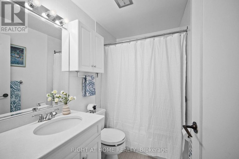 29036867/1006-1025-richmond-road/woodroffe/ottawa/ontario/K2B8G8_20