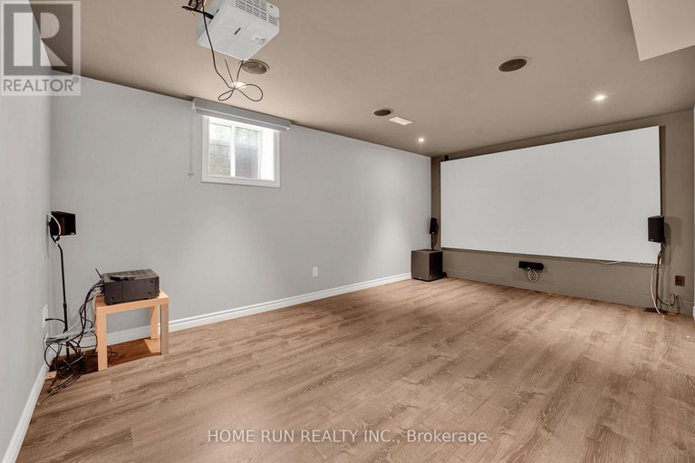 28629917/335-gallantry-way/stittsville-north/ottawa/ontario/K2S0P6_47