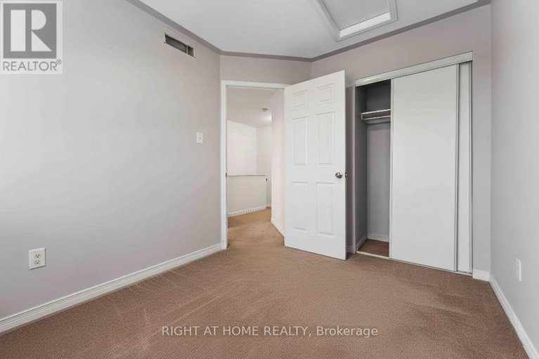 29253967/364-moffatt-pond-court/cedargrovefraserdale/ottawa/ontario/K2J0C7_24