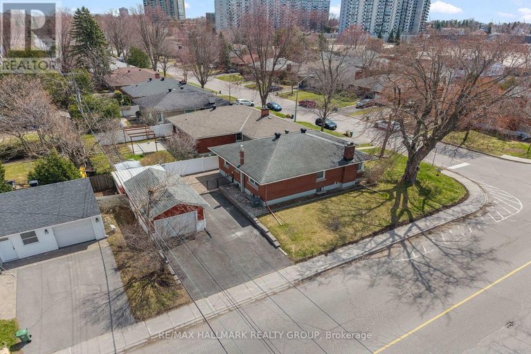 29657775/2075-neepawa-avenue/carlingwood/ottawa/ontario/K2A3L7_2