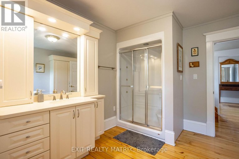 29048182/2392-8th-line-road/metcalfe/ottawa/ontario/K0A2P0_31